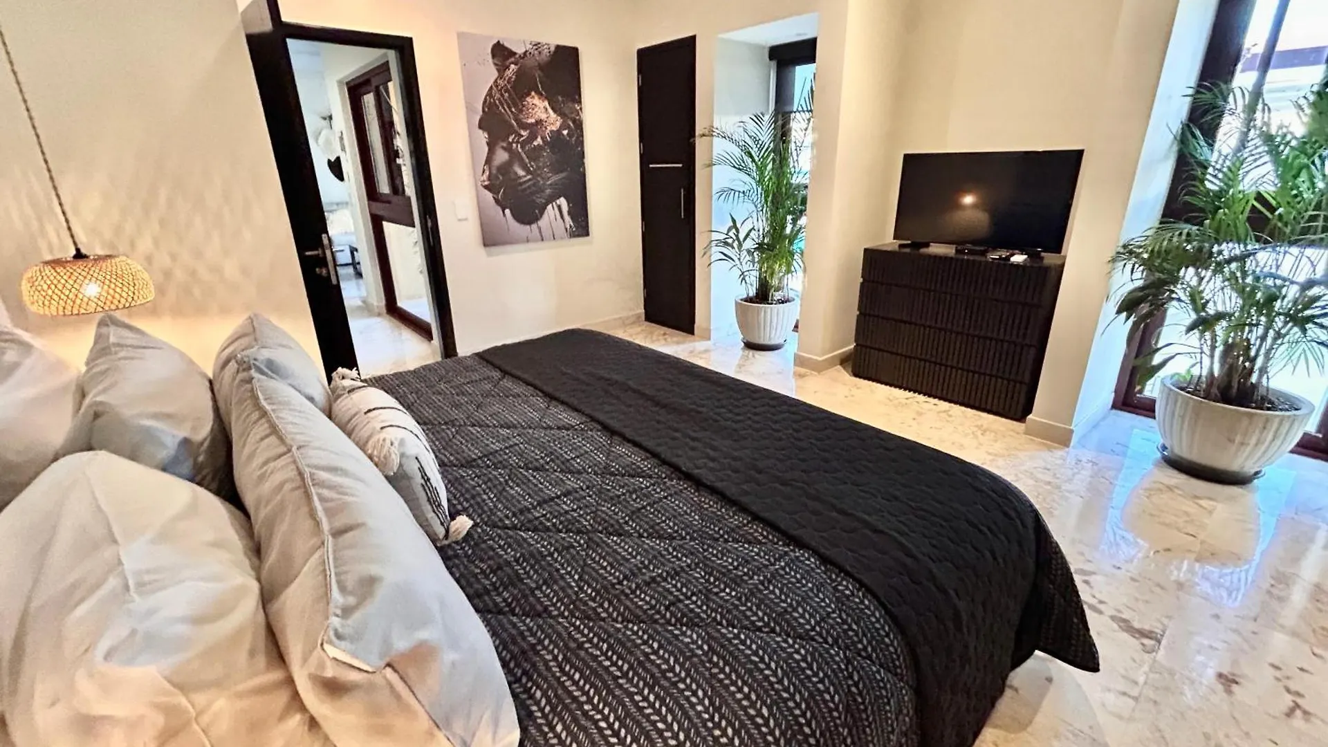 El Faro 403 Surf Apartment Playa del Carmen Mexico