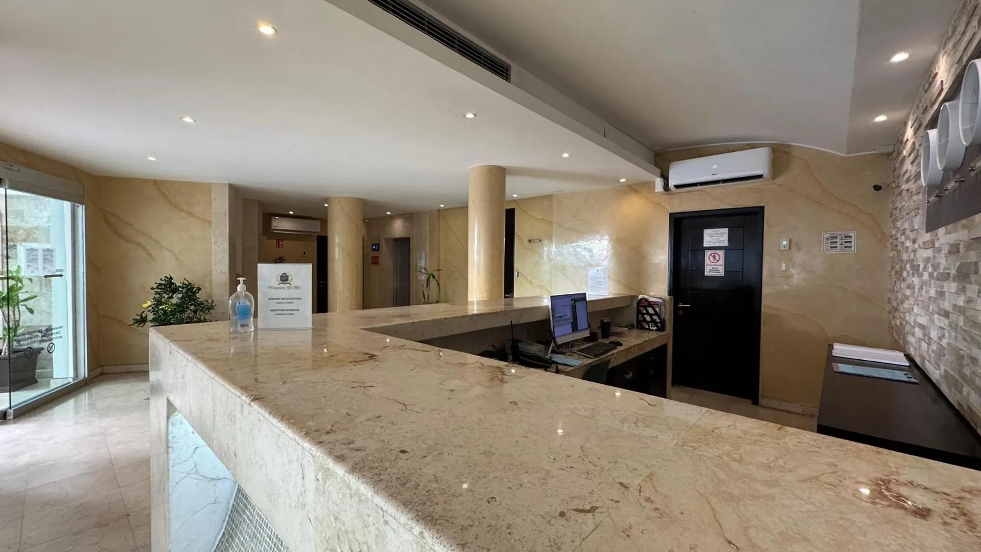 El Faro 403 Surf Apartment Playa del Carmen Mexico